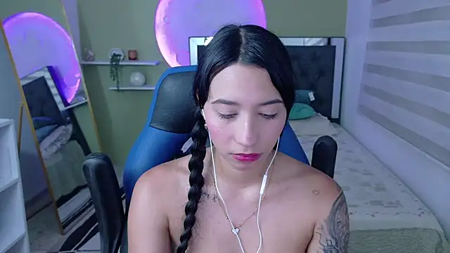 ivvoncute online show from 07-02-26, 03:23