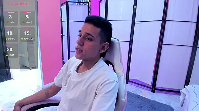 dominicjonnes online show from 03-09-26, 07:51