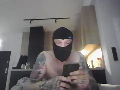 Snapshot of Narcyzzz87 chatting on 04-12-26, 06:40 Narcyzzz87 online show from 04-12-26, 06:40