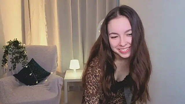 BellaThery online show from 05-10-26, 05:23