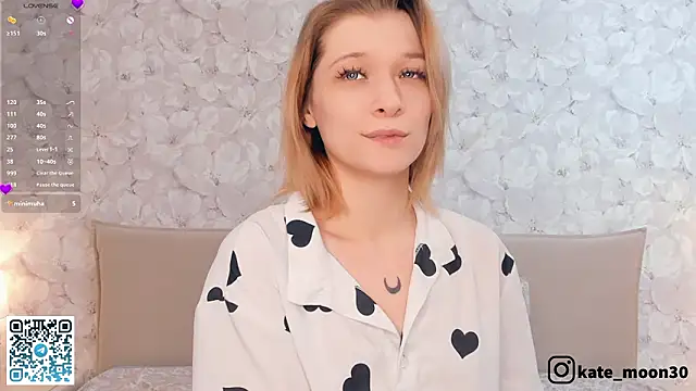 Snapshot of CleopatraHabibi chatting on 03-09-26, 07:23 CleopatraHabibi online show from 03-09-26, 07:23