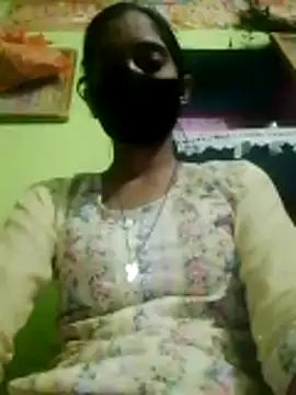 Snapshot of wifedesi7050 chatting on 03-25-26, 04:57 wifedesi7050 online show from 03-25-26, 04:57