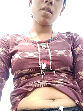 Snapshot of wifedesi7050 chatting on 04-16-26, 04:24 wifedesi7050 online show from 04-16-26, 04:24