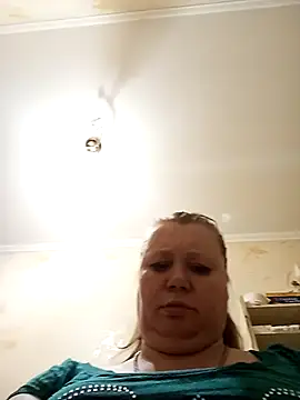 KiraStanton online show from 05-10-26, 08:36