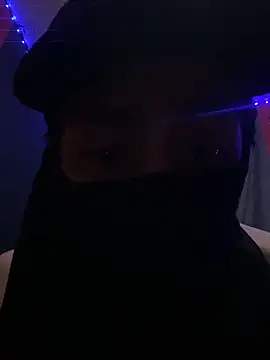 leohot66 online show from 04-14-26, 04:40