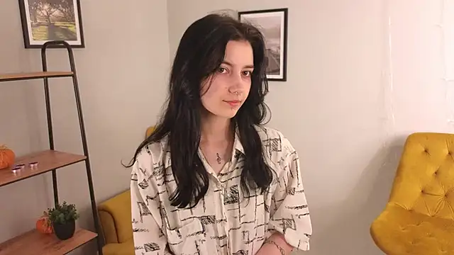 Lilian Merf online show from 03-28-26, 08:14