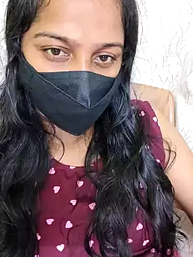 Shaliniqueen online show from 06-18-26, 12:42