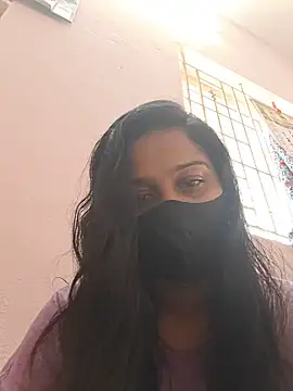 Shaliniqueen online show from 06-25-26, 06:40