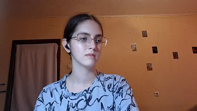 Katelemon online show from 06-24-26, 02:27