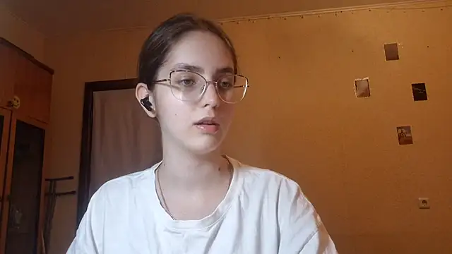 Katelemon online show from 07-06-26, 01:19