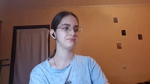 Katelemon online show from 07-10-26, 10:18