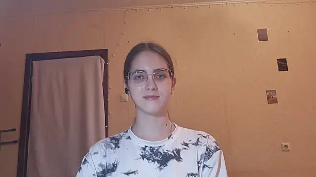 Katelemon online show from 07-17-26, 09:38