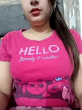 Snapshot of Shanaya-Hotty chatting on 05-01-26, 07:51 Shanaya-Hotty online show from 05-01-26, 07:51