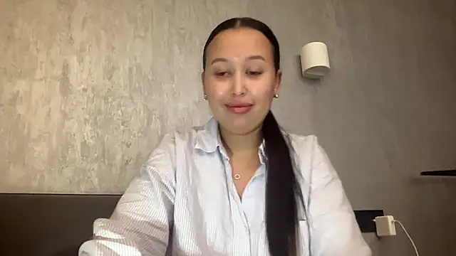 Dana 005 online show from 03-25-26, 08:15