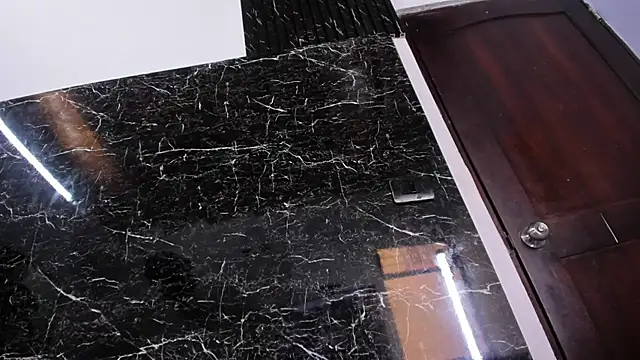 Michel Flores online show from 04-18-26, 07:58