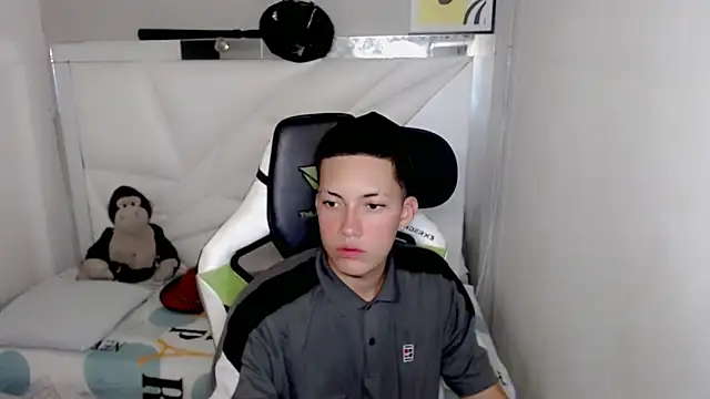 Street poemm  online show from 03-12-26, 03:01