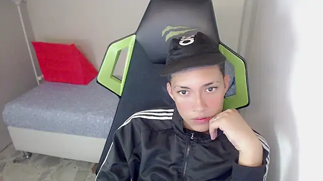 Street poemm  online show from 03-18-26, 10:24