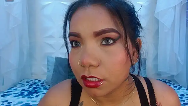 Elizabeth Suan  online show from 03-26-26, 12:11