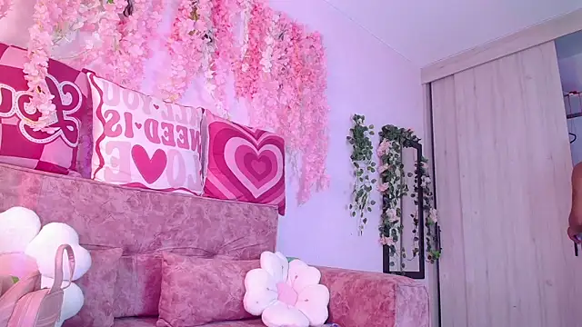Ana  grace online show from 06-20-26, 11:40