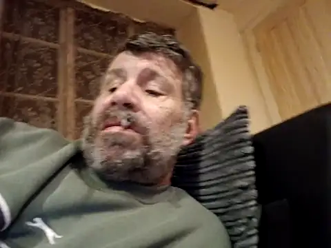 Snapshot of stud2512 chatting on 04-16-26, 08:53 stud2512 online show from 04-16-26, 08:53