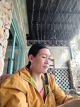 lris-Beauty77 online show from 03-05-26, 01:45