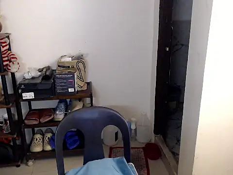 Snapshot of sweetasian_zoe chatting on 03-08-26, 08:56 sweetasian zoe online show from 03-08-26, 08:56