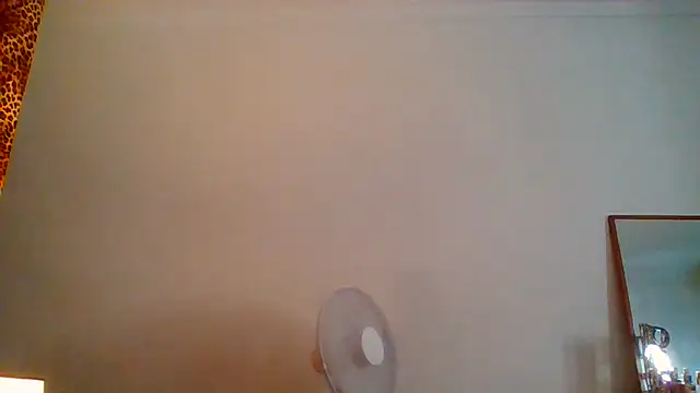 Lilbadmiaxo online show from 06-23-26, 03:10