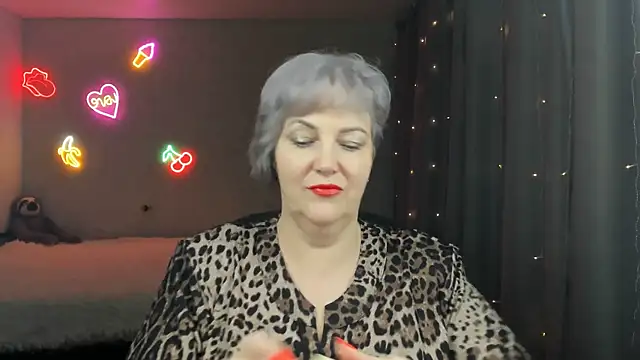 Snapshot of Mary-Leee chatting on 03-13-26, 09:16 Mary-Leee online show from 03-13-26, 09:16