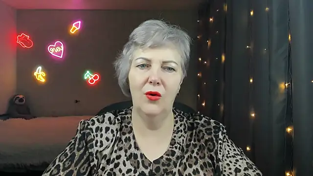 Snapshot of Mary-Leee chatting on 03-14-26, 05:46 Mary-Leee online show from 03-14-26, 05:46