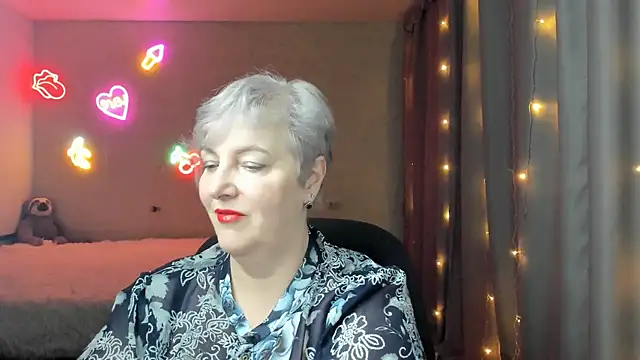 Snapshot of Mary-Leee chatting on 03-16-26, 01:59 Mary-Leee online show from 03-16-26, 01:59