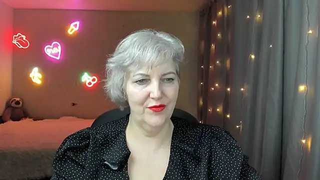 Snapshot of Mary-Leee chatting on 03-22-26, 04:32 Mary-Leee online show from 03-22-26, 04:32
