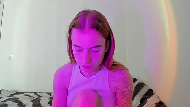 Stacey Brow online show from 05-06-26, 03:35