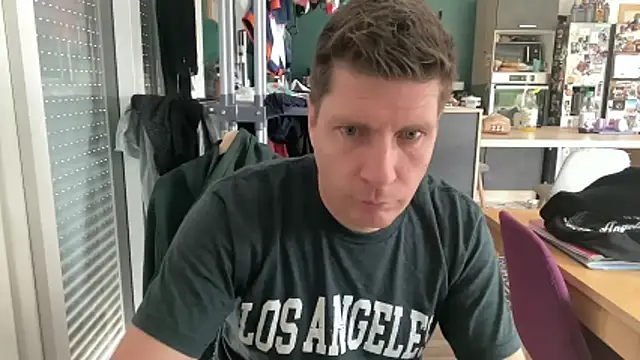 Minmoi1984 online show from 03-11-26, 09:15