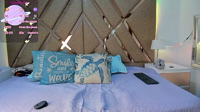 Snapshot of Tashi7 chatting on 03-19-26, 01:48 Tashi7 online show from 03-19-26, 01:48