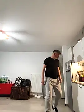 eruzam59000 online show from 04-06-26, 07:20