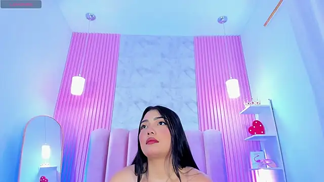Snapshot of ArianaRougee chatting on 06-30-26, 03:29 ArianaRougee online show from 06-30-26, 03:29
