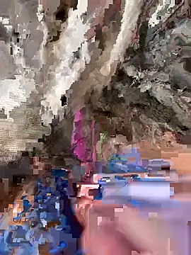 Snapshot of Triple_middle69 chatting on 03-31-26, 11:43 Triple middle69 online show from 03-31-26, 11:43