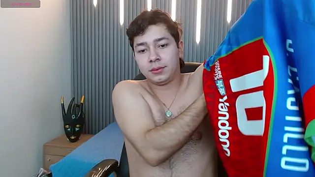 Snapshot of Julian_Smith21 chatting on 03-22-26, 03:10 Julian Smith21 online show from 03-22-26, 03:10