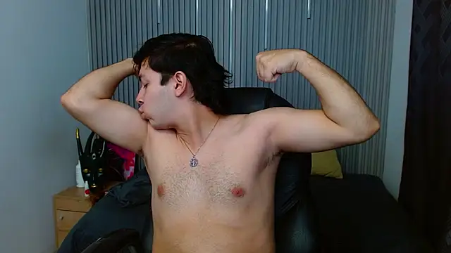 Snapshot of Julian_Smith21 chatting on 04-09-26, 12:32 Julian Smith21 online show from 04-09-26, 12:32