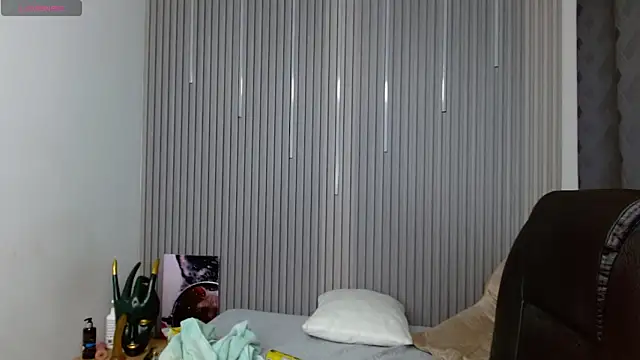 Julian Smith21 online show from 05-04-26, 03:35