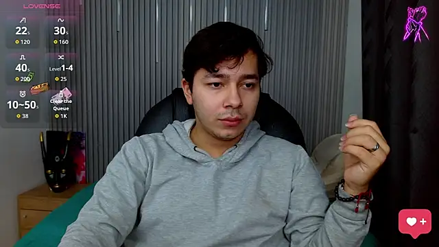 Julian Smith21 online show from 05-10-26, 05:23