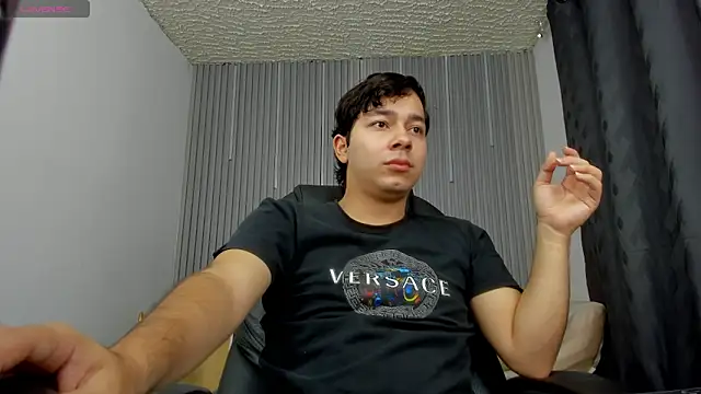 Julian Smith21 online show from 05-30-26, 12:19