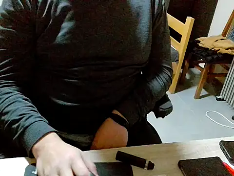 Snapshot of pozitiva000 chatting on 02-21-26, 07:26 pozitiva000 online show from 02-21-26, 07:26