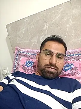RonitVora online show from 05-17-26, 08:27