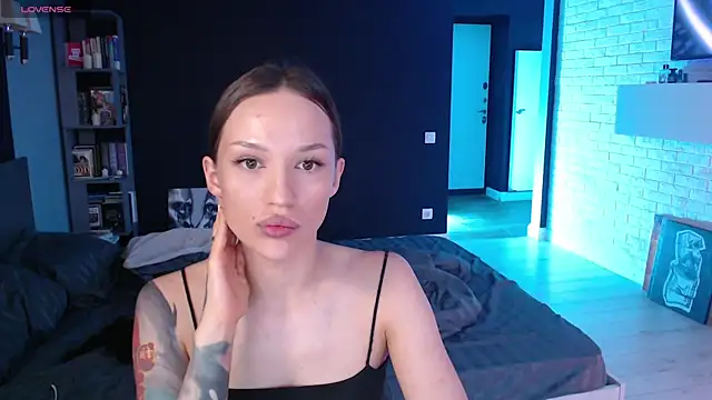 Jade Amore online show from 07-12-26, 05:04