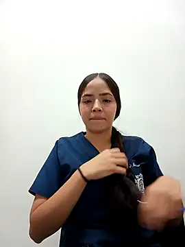 Sexy cloe outdoors online show from 03-20-26, 07:30