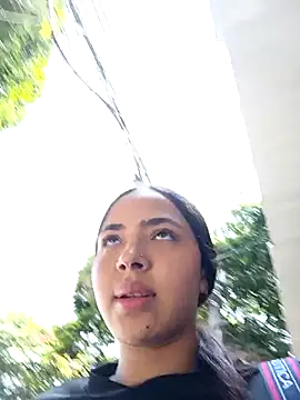 Sexy cloe outdoors online show from 03-28-26, 03:55