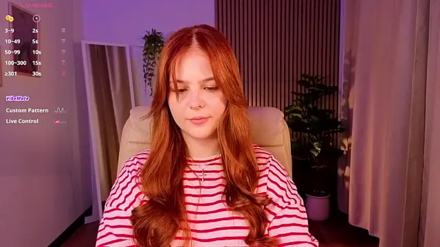Elle Funning online show from 05-15-26, 11:34