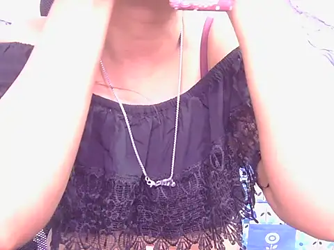 Snapshot of Aayesha-queen chatting on 04-18-26, 03:43 Aayesha-queen online show from 04-18-26, 03:43