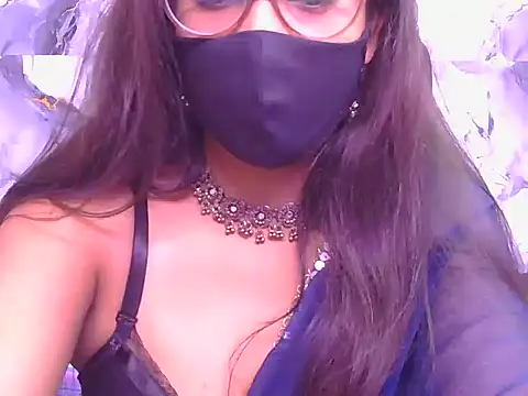 Snapshot of Aayesha-queen chatting on 05-03-26, 04:18 Aayesha-queen online show from 05-03-26, 04:18